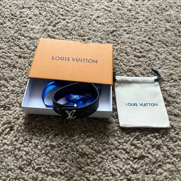 Louis Vuitton Black Leather Monogram Bracelet - Picture 5 of 8